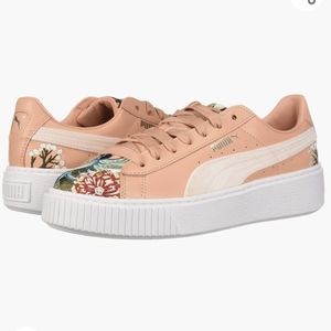 PUMA Platform Sneaker